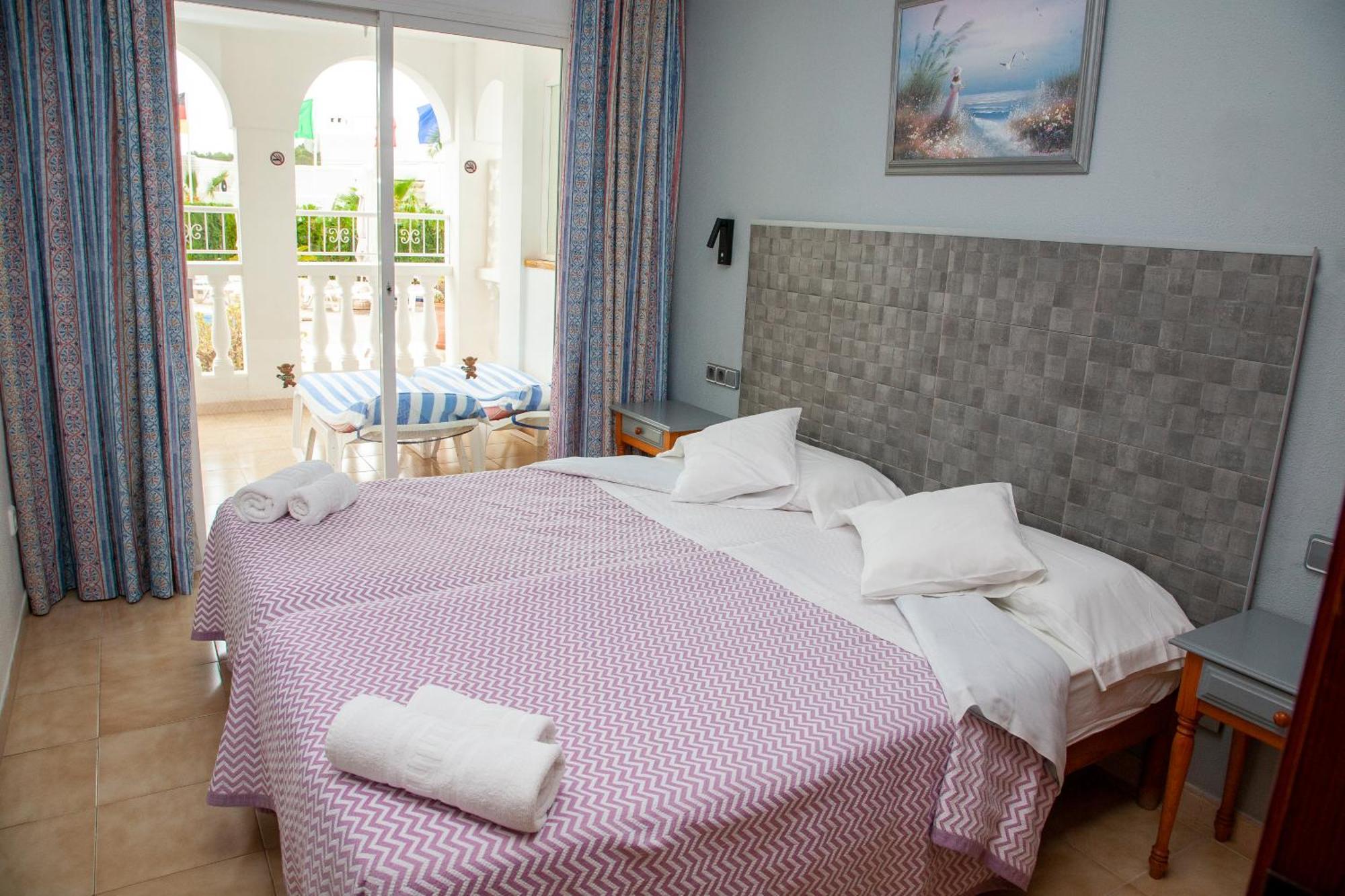פגוארה Atalaya Bosque Apartamentos מראה חיצוני תמונה